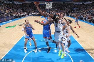 开场不久 开场不久