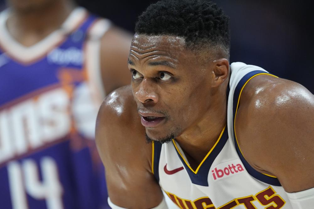 与期待之间 与期待之间